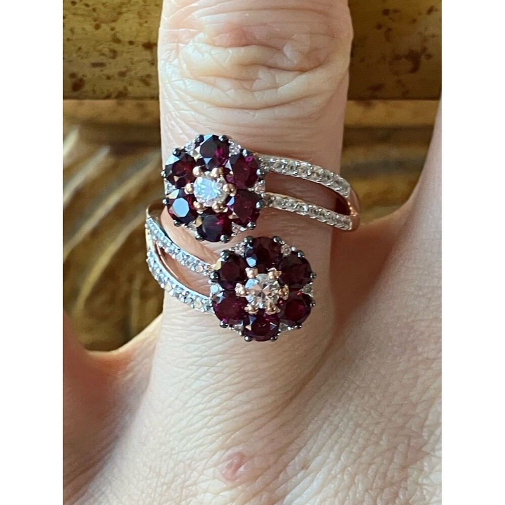 Anthill Garnet Sterling Silver Ring Size 6